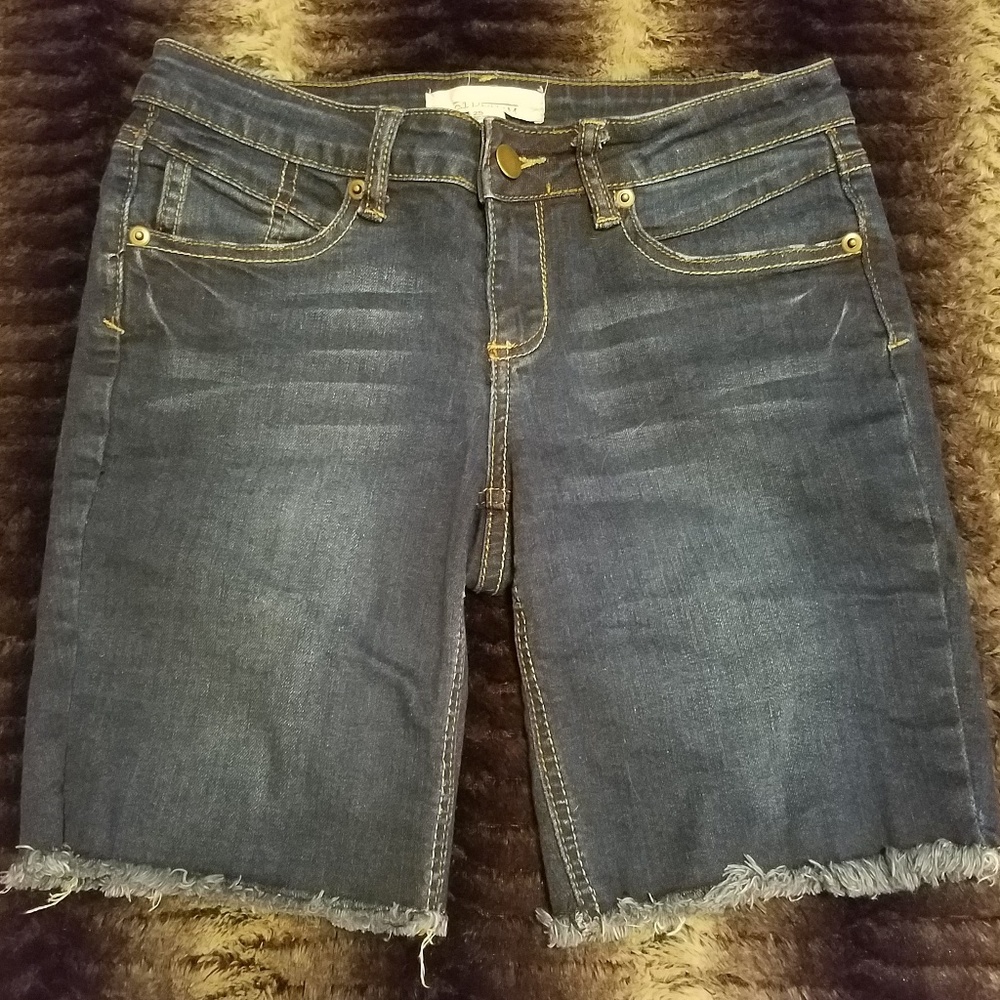 2.1 Denim bermuda shorts